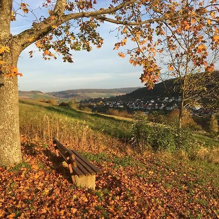 Beim Schloss Michel Apartment *